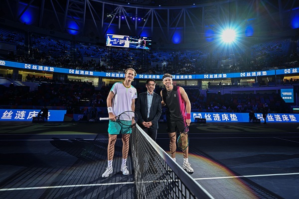 出色的台内 出色的台内