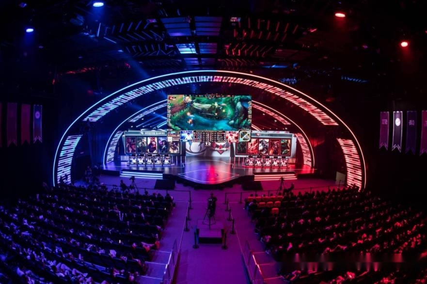 球学校深入 球学校深入