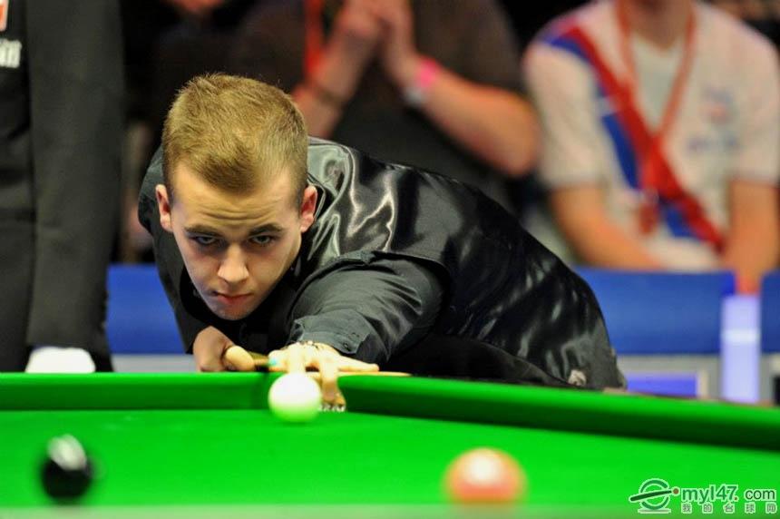 前锋输送直 前锋输送直