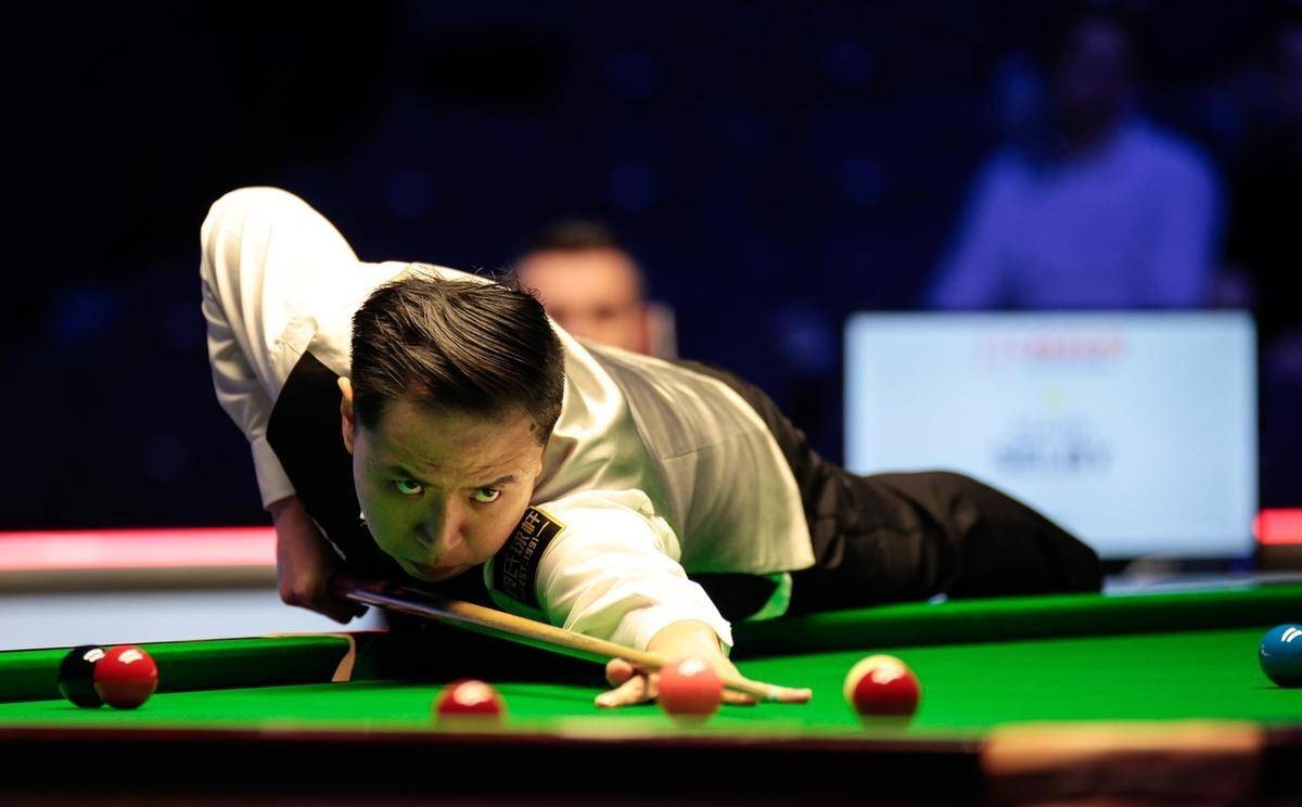 掰手腕等设 掰手腕等设