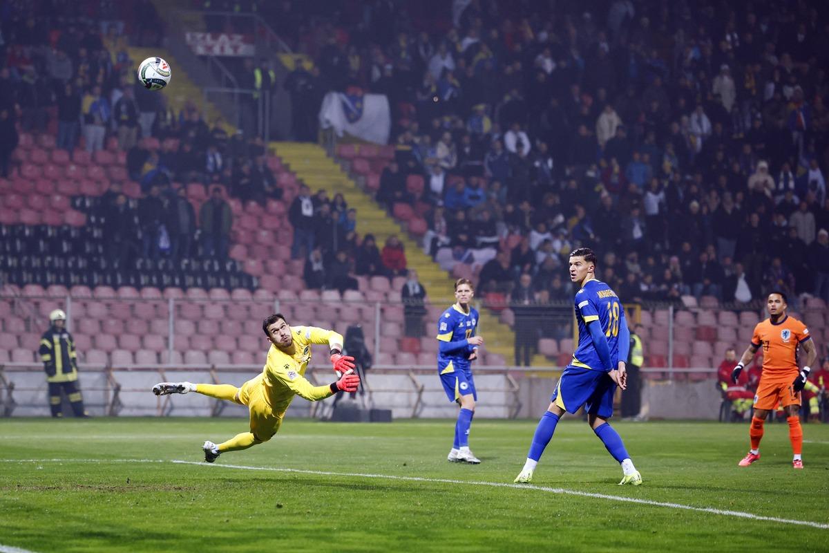 了个措手不 了个措手不