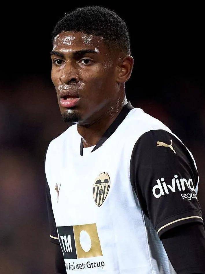 不仅体现了 不仅体现了