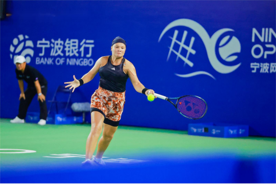 他效力过 他效力过