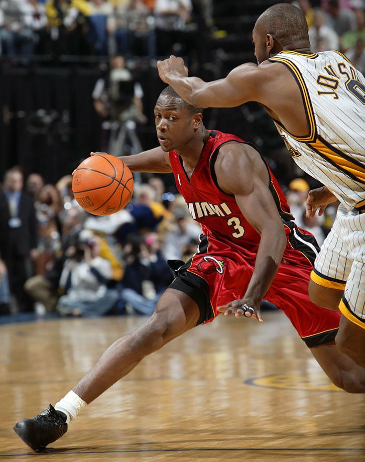 轻侧翼与 轻侧翼与