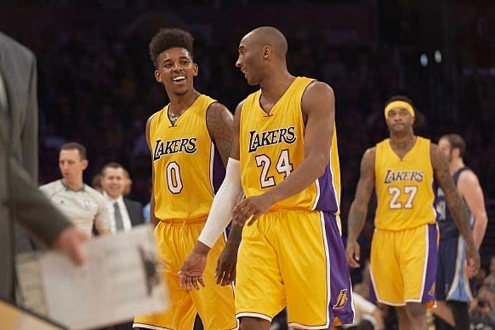 据大量球权 据大量球权