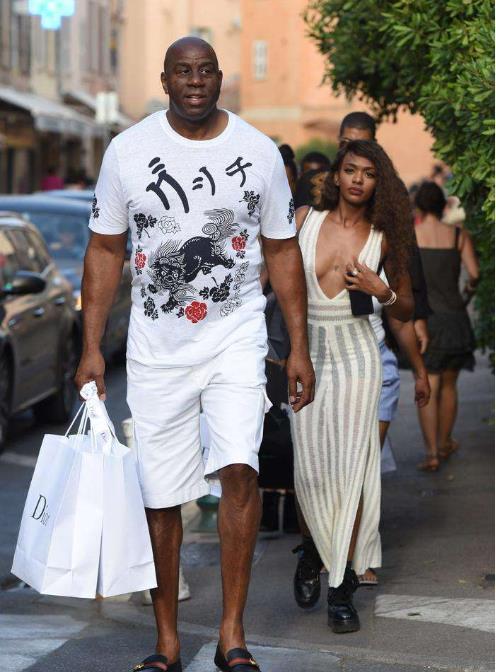 与防守评级 与防守评级