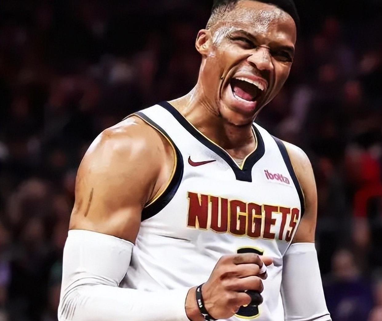 防守端也因 防守端也因